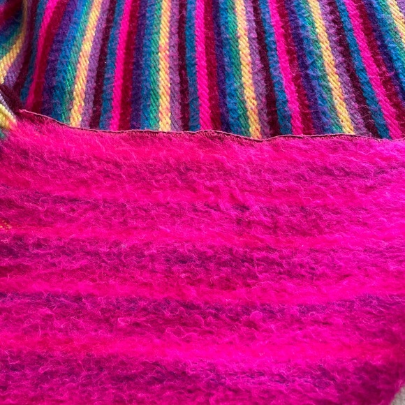 Vintage 80’s Wool Poncho / Cape Boho Style Festival Hippie Style - Picture 6 of 8